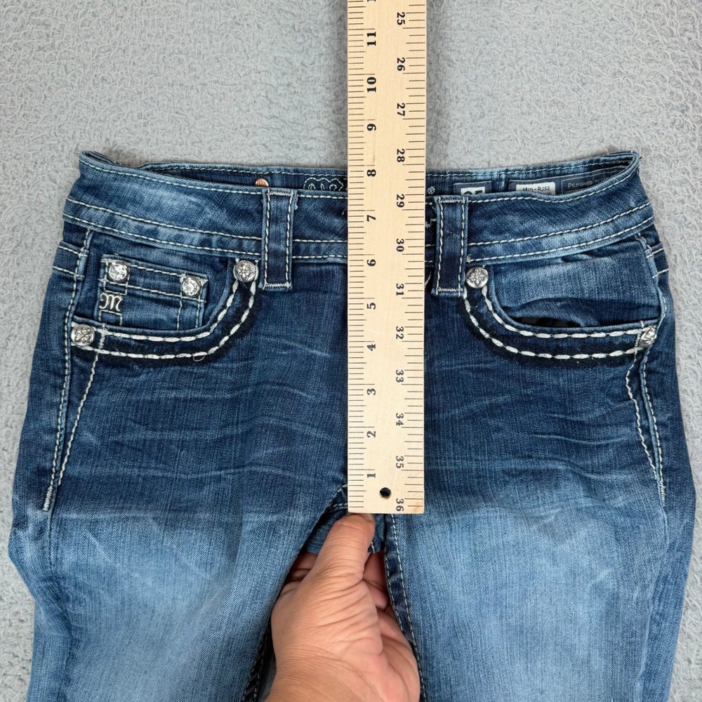 Miss Me Mid-Rise Bootcut Jeans Embellished Wing Pocket Blue Size 25x34 Y2K - Picture 11 of 14